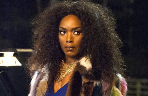 angela-basset american-horror-story-hotel